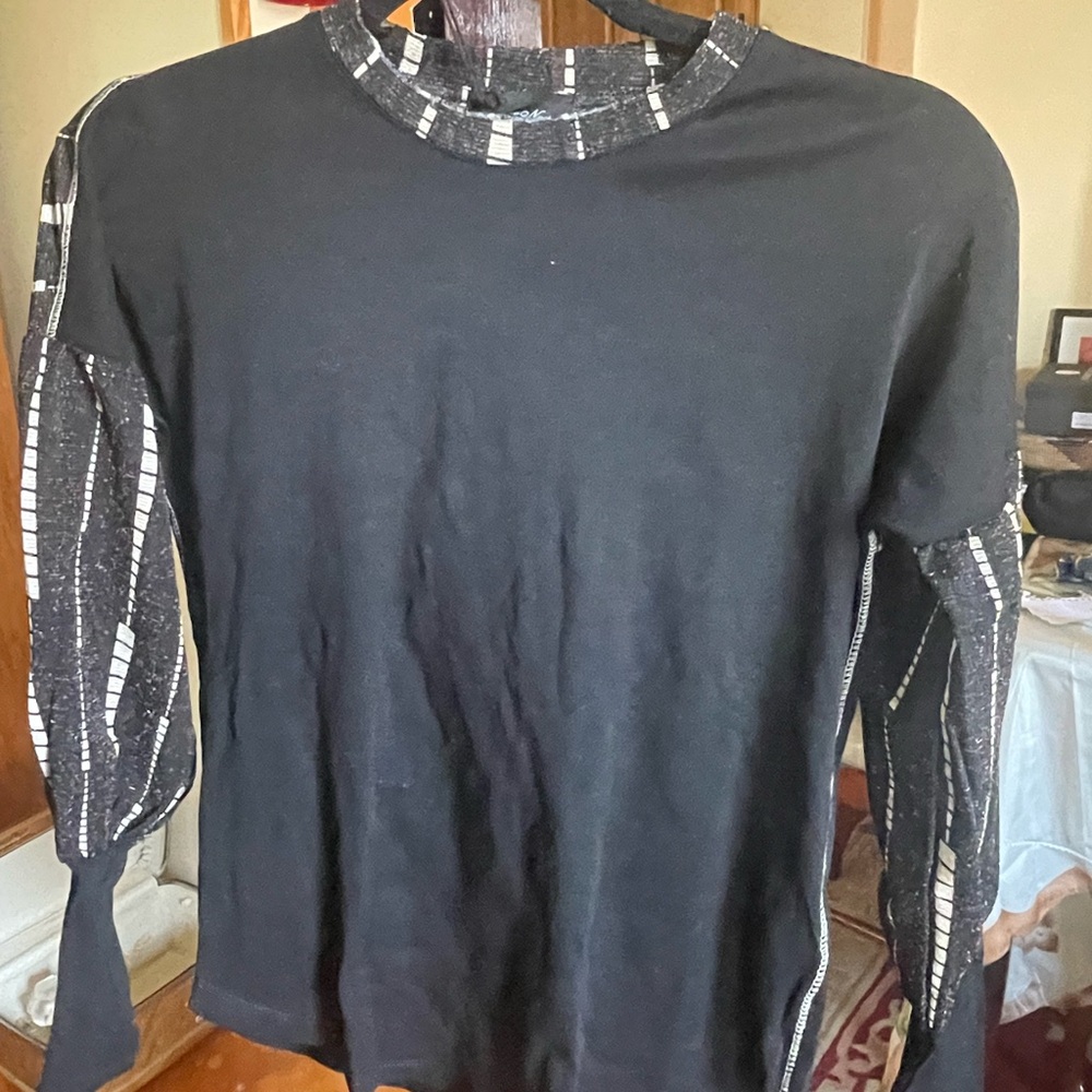 Women’s Blouse